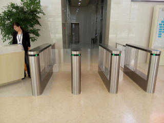 中部創(chuàng)意大廈通道閘系統(tǒng)