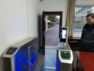 湖北某法院人臉識別門禁考勤系統(tǒng)